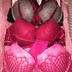Vs 32C strappy front close bra bundle